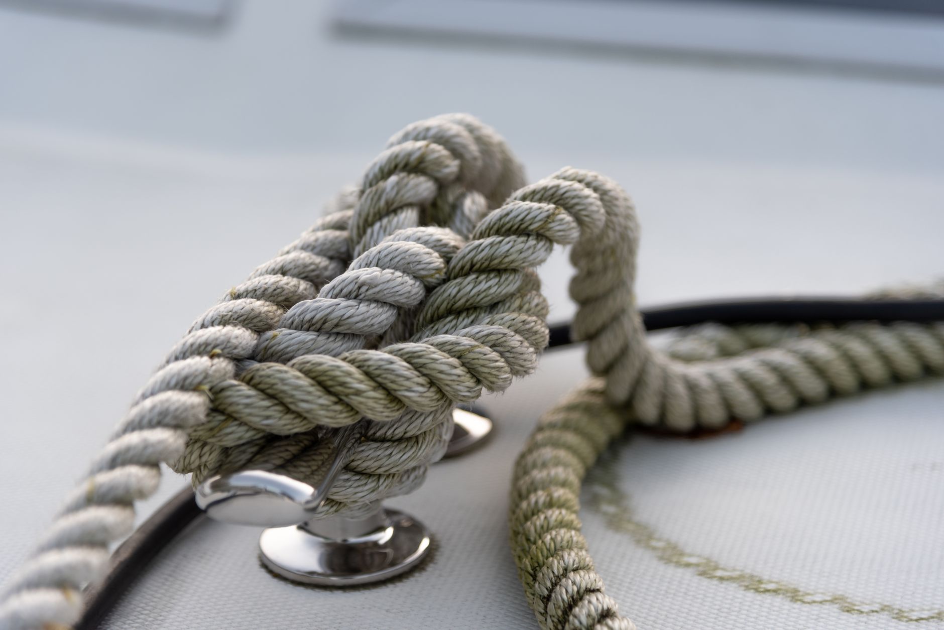 How to Secure a Pre-Owned Yacht Purchase